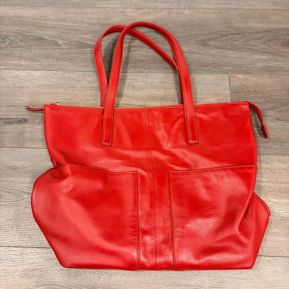 Levity bold red leather purse with pockets